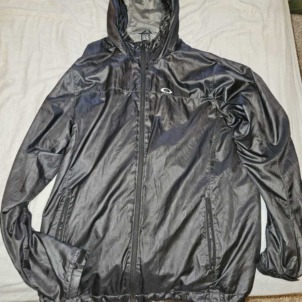 Oakley lightweight jacket XL